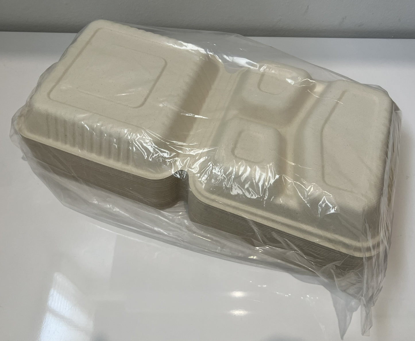 9 Inch 3-Compartment Clamshell Lunch Box l 50 per Pack